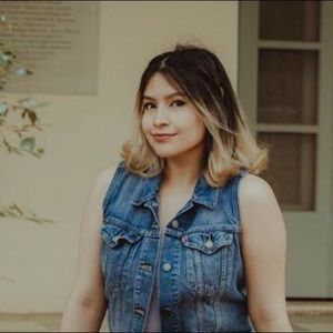 Meet your Posher, Paola